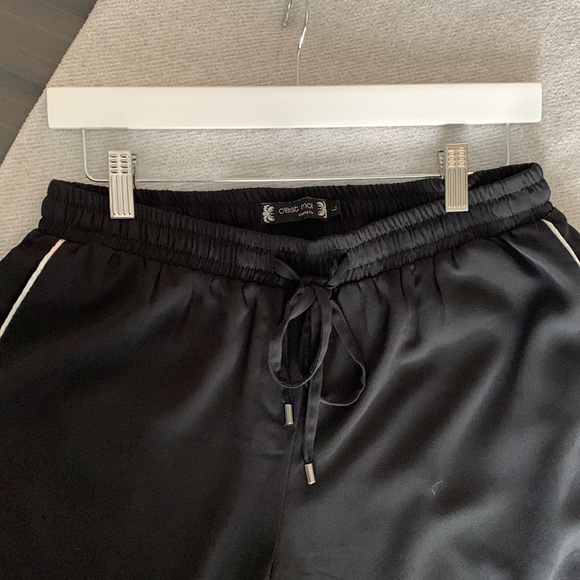 C’est Moi Size Large Black Jogger pant - Picture 2 of 4